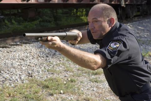 MV5BMTUxMzI3MzkyMl5BMl5BanBnXkFtZTYwNDkzMzg3._V1_